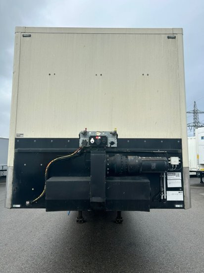 Pacton TRD 345, 3-Achs Rollboden, Kofferauflieger, Förderband, 2xLenkachse! - סמיטריילר בתיבה סגורה: תמונה 4 Pacton TRD 345, 3-Achs Rollboden, Kofferauflieger, Förderband, 2xLenkachse! - סמיטריילר בתיבה סגורה: תמונה 4