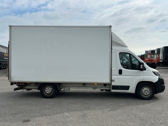 Peugeot Boxer, Koffer mit Hebebühne/LBW - כלי רכב מסחרי עם תיבה: תמונה 4 Peugeot Boxer, Koffer mit Hebebühne/LBW - כלי רכב מסחרי עם תיבה: תמונה 4