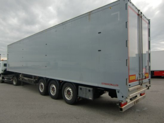 Schwarzmüller J Serie, Liftachse, Funk, SAF-Achsen - סמיטריילר עם רצפת הליכה: תמונה 4 Schwarzmüller J Serie, Liftachse, Funk, SAF-Achsen - סמיטריילר עם רצפת הליכה: תמונה 4