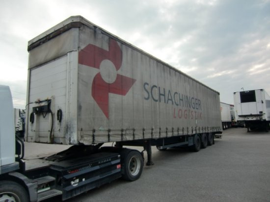 Schwarzmüller W Serie Mega Hubdach - סמיטריילר עם וילונות צד: תמונה 1 Schwarzmüller W Serie Mega Hubdach - סמיטריילר עם וילונות צד: תמונה 1