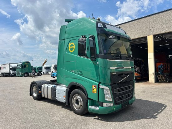 Volvo FH 13.500, XL Standklima, Retarder, Alufelgen - יחידת טרקטור: תמונה 4 Volvo FH 13.500, XL Standklima, Retarder, Alufelgen - יחידת טרקטור: תמונה 4