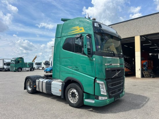 Volvo FH 13.500, XL Standklima, Retarder, Alufelgen - יחידת טרקטור: תמונה 4 Volvo FH 13.500, XL Standklima, Retarder, Alufelgen - יחידת טרקטור: תמונה 4
