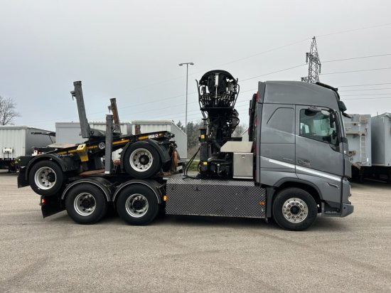 Volvo FH 16 650 6x4 Langholzzug + Doll M2K-9L Nachläufer mit Palfinger Epsilon S260C96, I-Shift, Retarder, - משאית עץ, משאית מנוף: תמונה 4 Volvo FH 16 650 6x4 Langholzzug + Doll M2K-9L Nachläufer mit Palfinger Epsilon S260C96, I-Shift, Retarder, - משאית עץ, משאית מנוף: תמונה 4