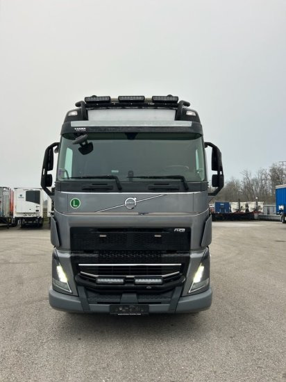 Volvo FH 16 650 6x4 Langholzzug + Doll M2K-9L Nachläufer mit Palfinger Epsilon S260C96, I-Shift, Retarder, - משאית עץ, משאית מנוף: תמונה 2 Volvo FH 16 650 6x4 Langholzzug + Doll M2K-9L Nachläufer mit Palfinger Epsilon S260C96, I-Shift, Retarder, - משאית עץ, משאית מנוף: תמונה 2