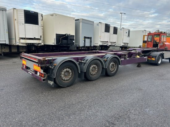 Web Trailer LPRS24 Heckschieber 1x20 ft 2x20 ft 1x40 ft - סמיטריילר מוביל מכולות/ החלפת גוף: תמונה 4 Web Trailer LPRS24 Heckschieber 1x20 ft 2x20 ft 1x40 ft - סמיטריילר מוביל מכולות/ החלפת גוף: תמונה 4