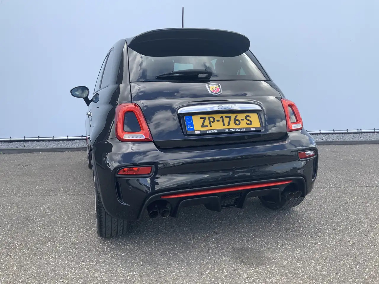 Fiat 500C Abarth 1.4 T-Jet 595 Automaat Euro 6 - מכונית: תמונה 3 Fiat 500C Abarth 1.4 T-Jet 595 Automaat Euro 6 - מכונית: תמונה 3