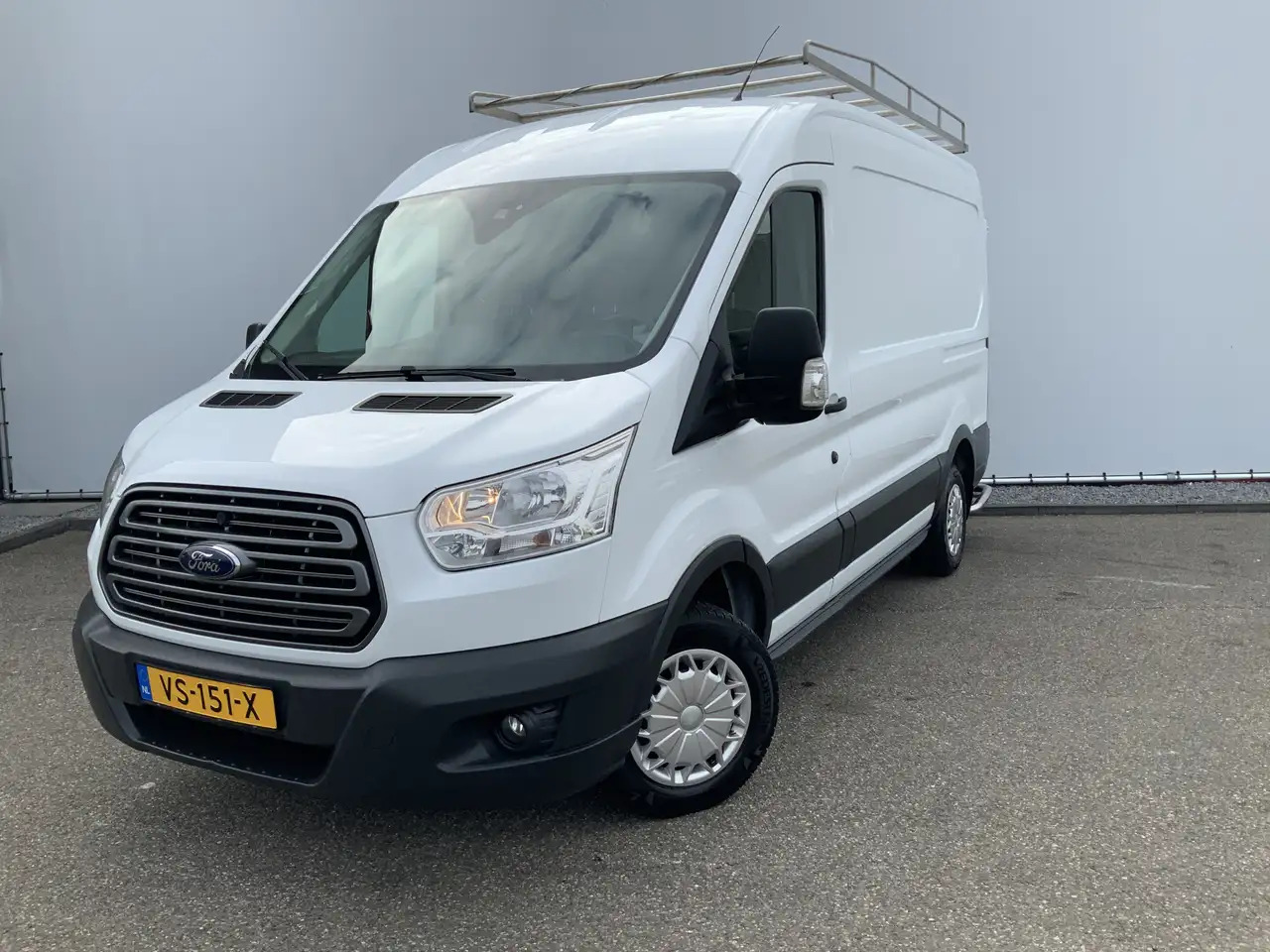 Ford Transit 310 2.2 TDCI L2H2 Trend Airco Cruise Navi 3 Zits I - כלי רכב מסחרי עם לוח: תמונה 1 Ford Transit 310 2.2 TDCI L2H2 Trend Airco Cruise Navi 3 Zits I - כלי רכב מסחרי עם לוח: תמונה 1