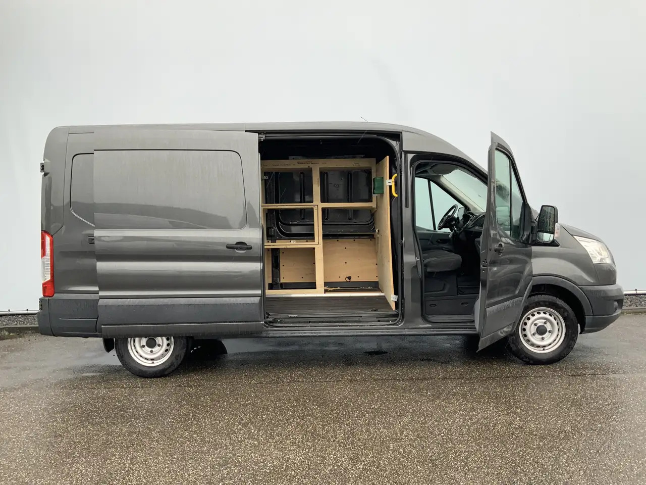 Ford Transit 330 2.2 TDCI L3H3 Ambiente Airco 3 Zits Euro 5 - כלי רכב מסחרי עם לוח: תמונה 4 Ford Transit 330 2.2 TDCI L3H3 Ambiente Airco 3 Zits Euro 5 - כלי רכב מסחרי עם לוח: תמונה 4