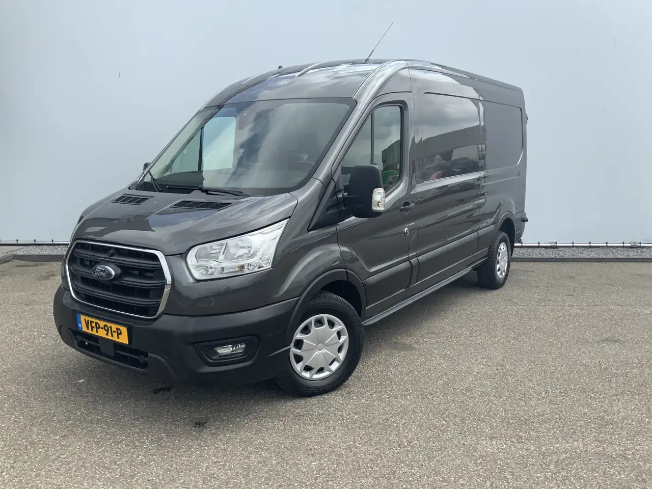 Ford Transit 350 2.0 TDCI L3H2 EXPORT !! Koel vries Automaat Tr - מכונות אחרות: תמונה 1 Ford Transit 350 2.0 TDCI L3H2 EXPORT !! Koel vries Automaat Tr - מכונות אחרות: תמונה 1