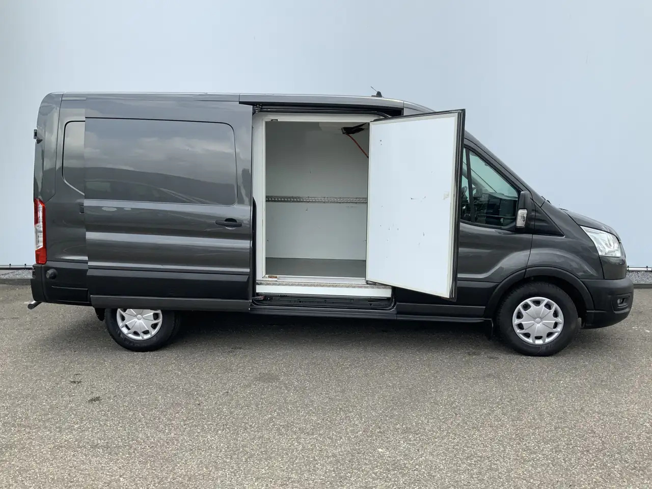 Ford Transit 350 2.0 TDCI L3H2 Trend Koelauto & Vries Automaat - כלי רכב מסחרי לקירור: תמונה 4 Ford Transit 350 2.0 TDCI L3H2 Trend Koelauto & Vries Automaat - כלי רכב מסחרי לקירור: תמונה 4
