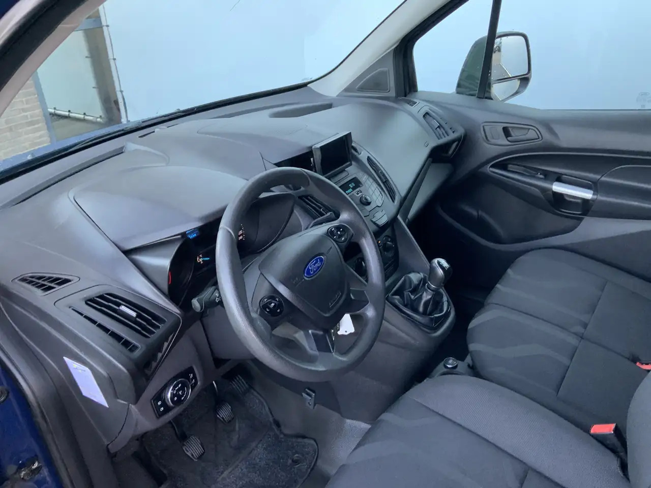 Ford Transit Connect 1.5 TDCI L1 Trend Airco Cruise Trekhaak 1200 kg Eu - כלי רכב מסחרי קטן: תמונה 5 Ford Transit Connect 1.5 TDCI L1 Trend Airco Cruise Trekhaak 1200 kg Eu - כלי רכב מסחרי קטן: תמונה 5
