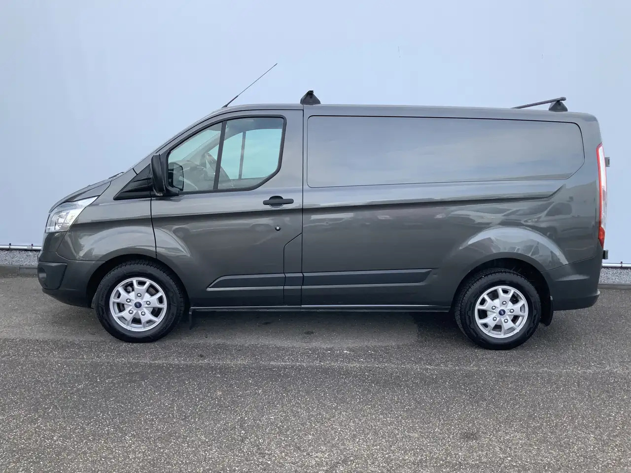 Ford Transit Custom 270 2.2 TDCI L1H1 Trend Airco Camera Cruise Dakdra - כלי רכב מסחרי קטן: תמונה 3 Ford Transit Custom 270 2.2 TDCI L1H1 Trend Airco Camera Cruise Dakdra - כלי רכב מסחרי קטן: תמונה 3