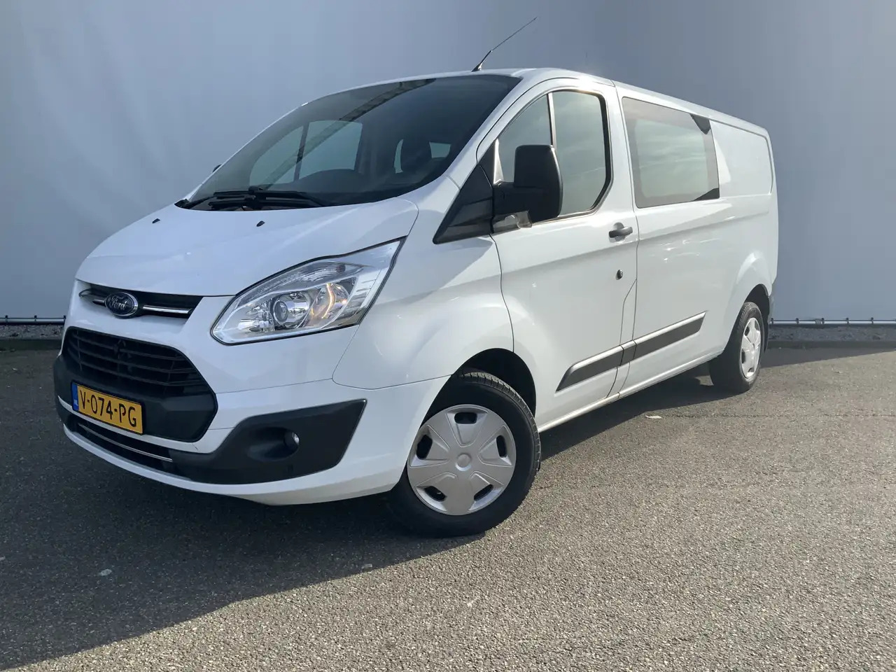 Ford Transit Custom 290 2.0 TDCI L2H1 6 Zits Trend DC Airco Cruise Tre - כלי רכב מסחרי קומבי: תמונה 1 Ford Transit Custom 290 2.0 TDCI L2H1 6 Zits Trend DC Airco Cruise Tre - כלי רכב מסחרי קומבי: תמונה 1