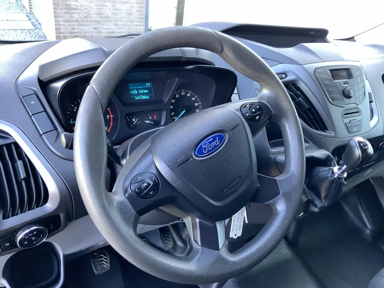 Ford Transit Custom 290 2.2 TDCI L2H1 Economy Edition Airco 3 Zits Tre - כלי רכב מסחרי עם לוח: תמונה 4 Ford Transit Custom 290 2.2 TDCI L2H1 Economy Edition Airco 3 Zits Tre - כלי רכב מסחרי עם לוח: תמונה 4
