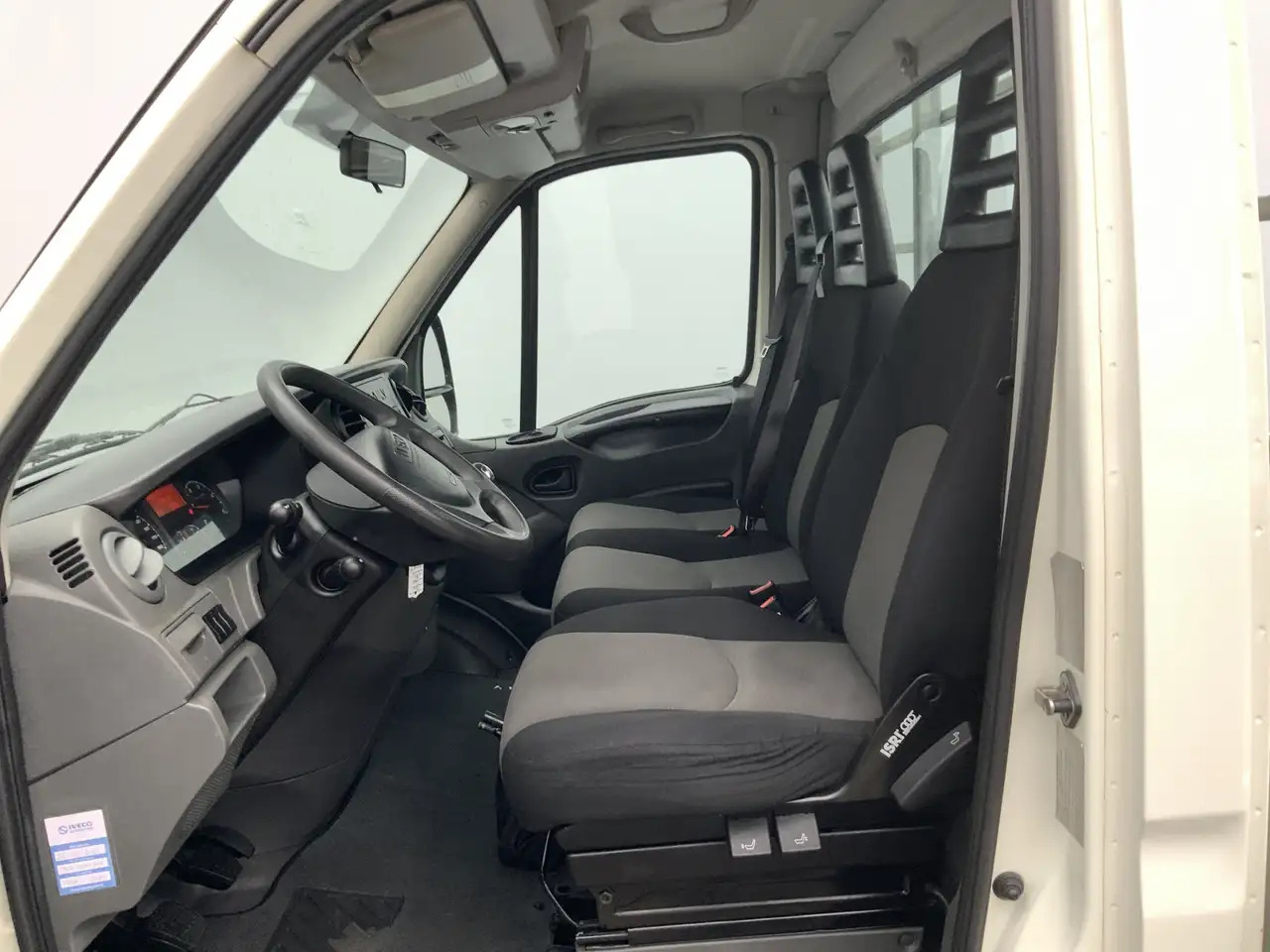 Iveco Daily 35S13 D 345 Pick Up Airco 3 Zits Trekhaak 3500 kg - כלי רכב מסחרי במיטה שטוחה: תמונה 4 Iveco Daily 35S13 D 345 Pick Up Airco 3 Zits Trekhaak 3500 kg - כלי רכב מסחרי במיטה שטוחה: תמונה 4