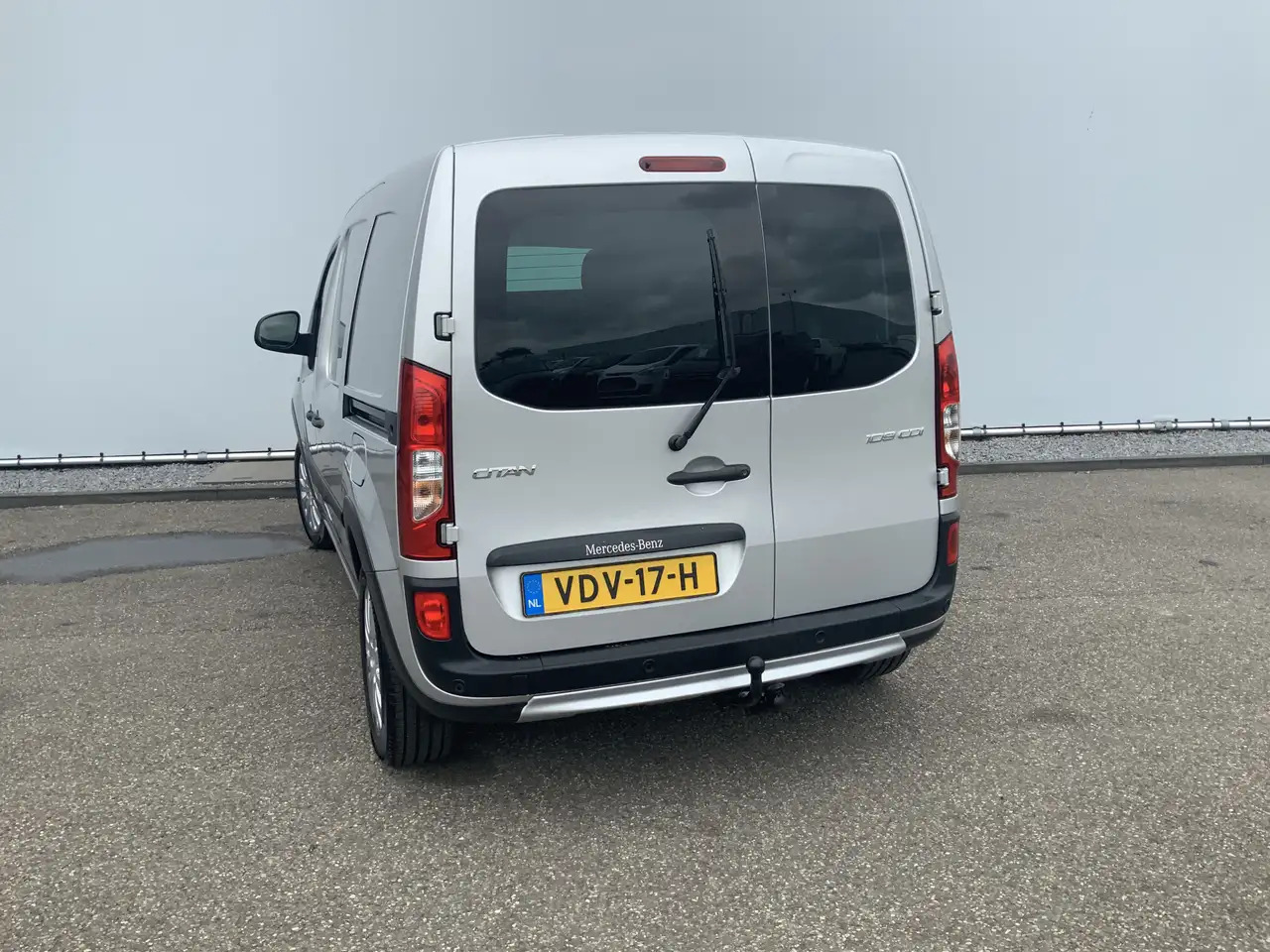 Mercedes-Benz Citan 109 CDI BlueEFFICIENCY Airco Dub Schuifdeur Cruise - מכונות אחרות: תמונה 2 Mercedes-Benz Citan 109 CDI BlueEFFICIENCY Airco Dub Schuifdeur Cruise - מכונות אחרות: תמונה 2