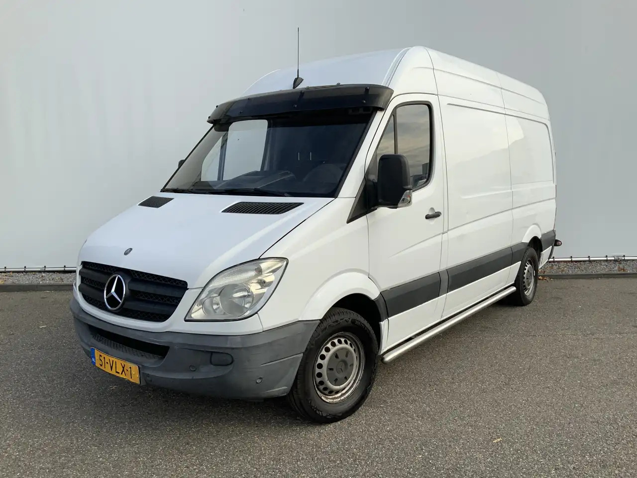Mercedes-Benz Sprinter 211 2.2 CDI L2H2 Airco 3 Zits Trekhaak 2000 kg Sid - כלי רכב מסחרי עם לוח: תמונה 1 Mercedes-Benz Sprinter 211 2.2 CDI L2H2 Airco 3 Zits Trekhaak 2000 kg Sid - כלי רכב מסחרי עם לוח: תמונה 1