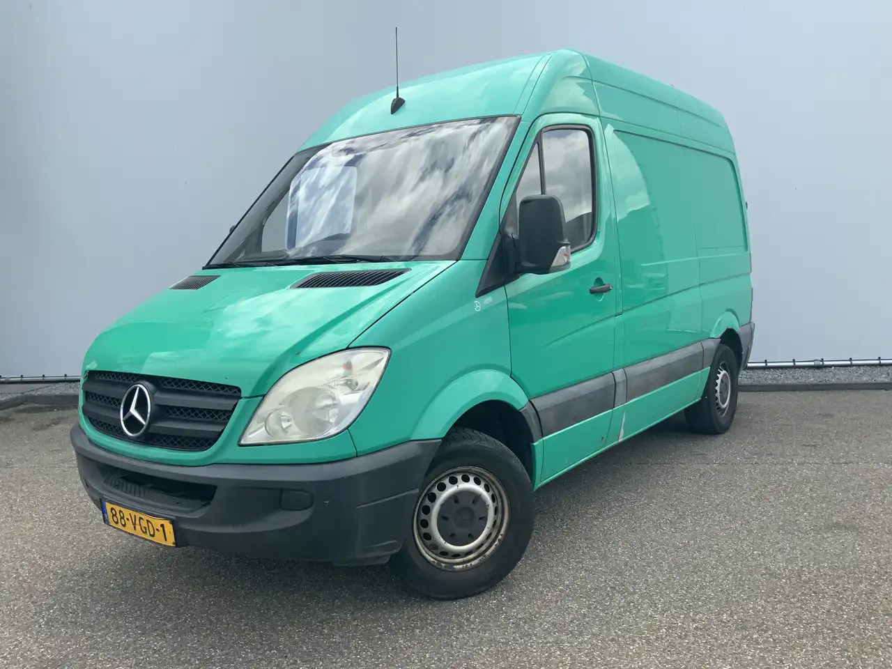 Mercedes-Benz Sprinter 311 2.2 CDI 325 H2 L1 Zits 3 Trekhaak 2800 kg & Op - כלי רכב מסחרי קטן: תמונה 1 Mercedes-Benz Sprinter 311 2.2 CDI 325 H2 L1 Zits 3 Trekhaak 2800 kg & Op - כלי רכב מסחרי קטן: תמונה 1