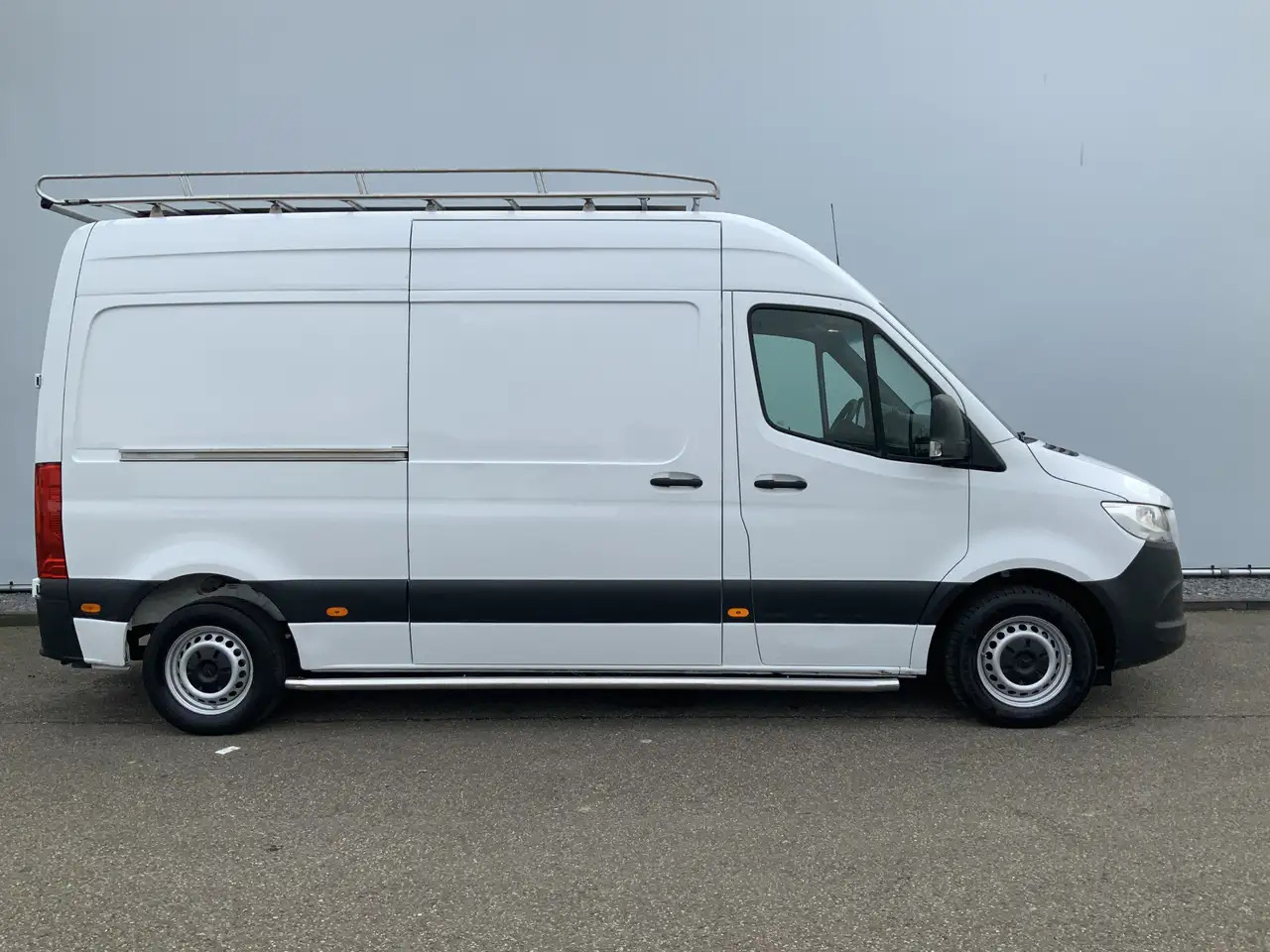 כלי רכב מסחרי עם לוח Mercedes-Benz Sprinter 311 2.2 CDI L2H2 Automaat Airco 3 Zits Imperiaal T: תמונה 14