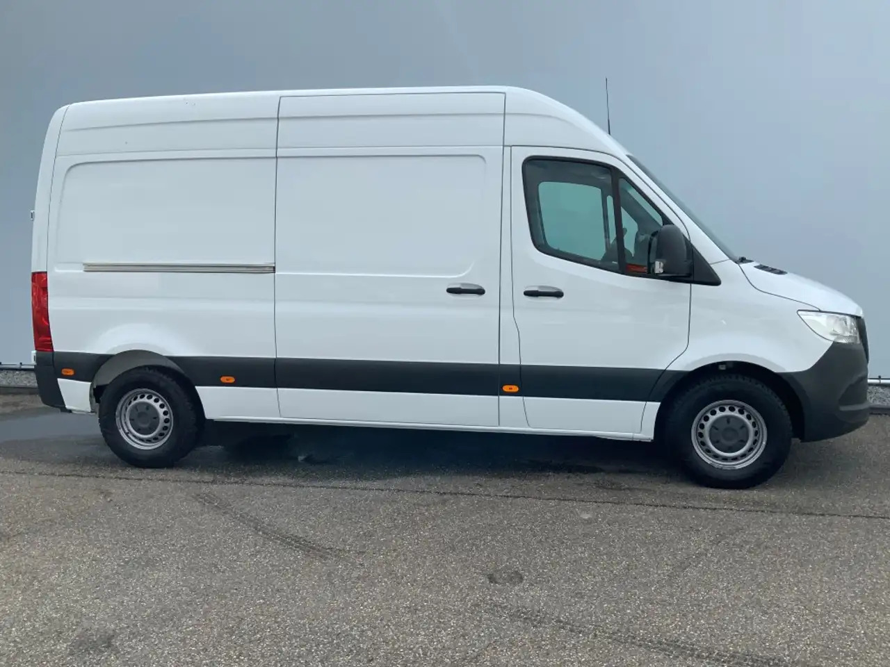 Mercedes-Benz Sprinter 314 2.2 CDI 366 L2H2 Airco 3 Zits Euro 6 - כלי רכב מסחרי עם לוח: תמונה 3 Mercedes-Benz Sprinter 314 2.2 CDI 366 L2H2 Airco 3 Zits Euro 6 - כלי רכב מסחרי עם לוח: תמונה 3