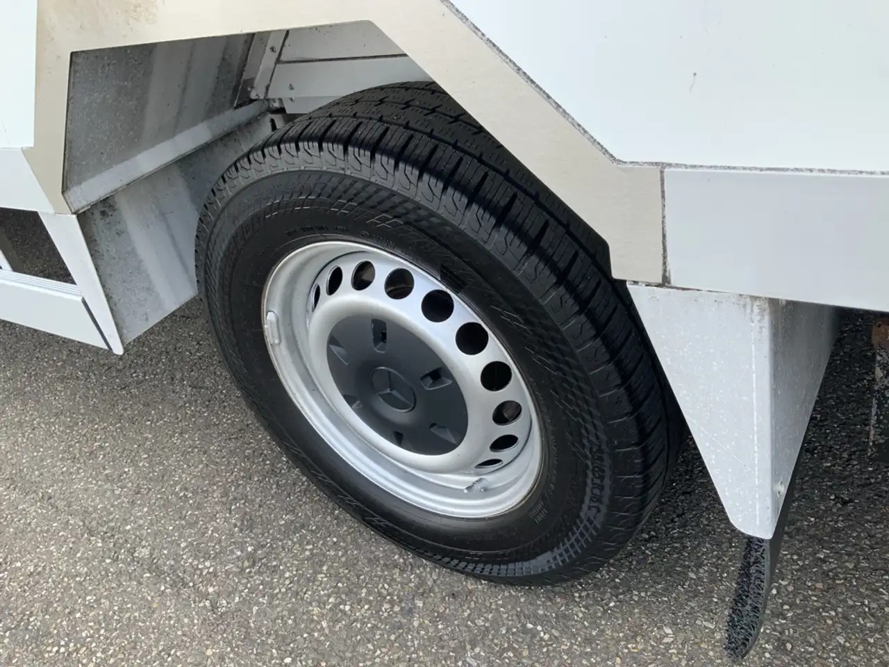 הַחכָּרָה Mercedes-Benz Sprinter 314 2.2 CDI 432 Automaat Meubelbak & Klep Veer Air Mercedes-Benz Sprinter 314 2.2 CDI 432 Automaat Meubelbak & Klep Veer Air: תמונה 18 הַחכָּרָה Mercedes-Benz Sprinter 314 2.2 CDI 432 Automaat Meubelbak & Klep Veer Air Mercedes-Benz Sprinter 314 2.2 CDI 432 Automaat Meubelbak & Klep Veer Air: תמונה 18