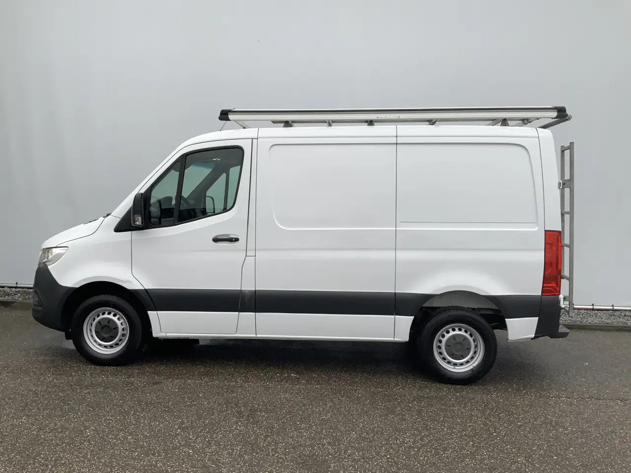 Mercedes-Benz Sprinter 314 2.2 CDI L1H1 Airco Cruise Navi Trekhaak 2000 k - כלי רכב מסחרי עם לוח: תמונה 3 Mercedes-Benz Sprinter 314 2.2 CDI L1H1 Airco Cruise Navi Trekhaak 2000 k - כלי רכב מסחרי עם לוח: תמונה 3