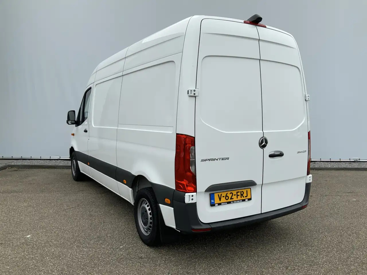 Mercedes-Benz Sprinter 314 2.2 CDI L2H2 Airco Camera Navi 3 Zits MBUX Sch - כלי רכב מסחרי עם לוח: תמונה 2 Mercedes-Benz Sprinter 314 2.2 CDI L2H2 Airco Camera Navi 3 Zits MBUX Sch - כלי רכב מסחרי עם לוח: תמונה 2