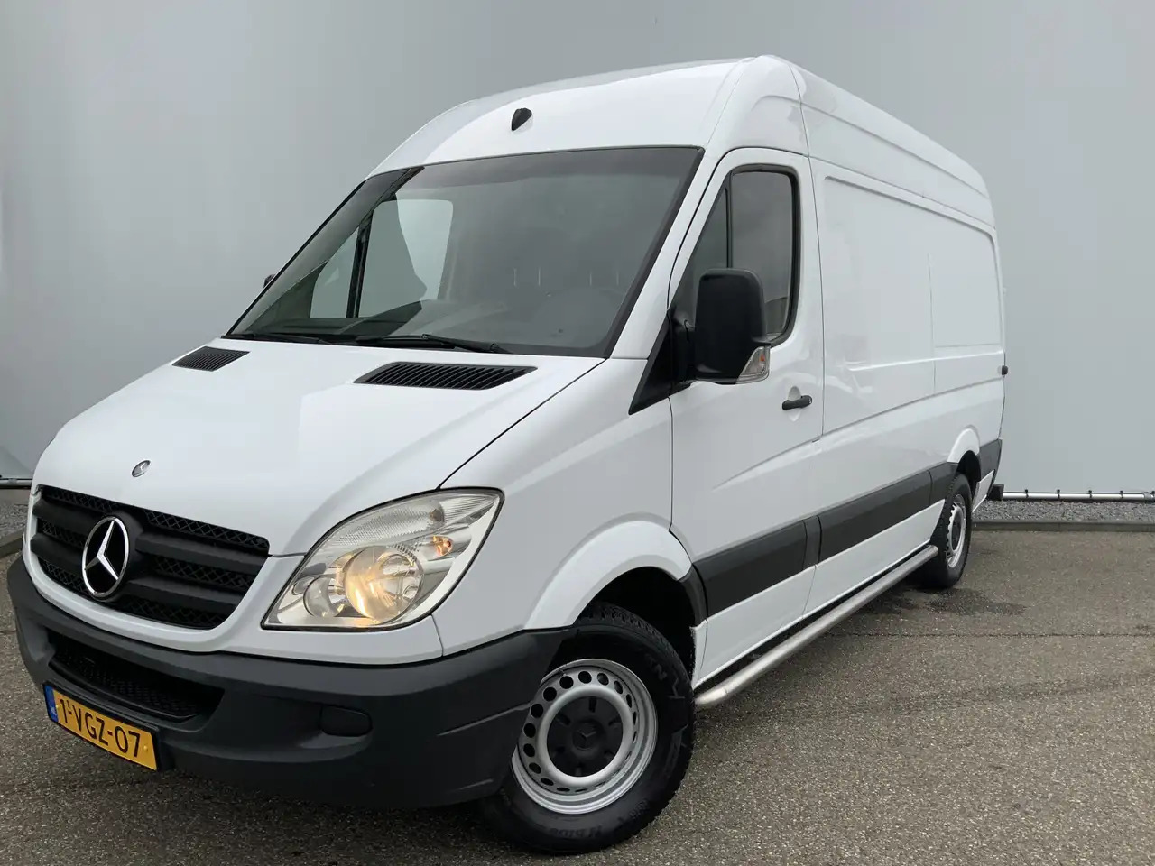 Mercedes-Benz Sprinter 316 2.2 CDI 366 L2H2 Airco Camera 3 Zits Side Bar - כלי רכב מסחרי עם לוח: תמונה 1 Mercedes-Benz Sprinter 316 2.2 CDI 366 L2H2 Airco Camera 3 Zits Side Bar - כלי רכב מסחרי עם לוח: תמונה 1
