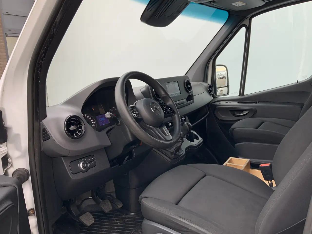 Mercedes-Benz Sprinter 316 2.2 CDI L2H2 Airco Cruise Camera Navi Trekhaak - כלי רכב מסחרי עם לוח: תמונה 4 Mercedes-Benz Sprinter 316 2.2 CDI L2H2 Airco Cruise Camera Navi Trekhaak - כלי רכב מסחרי עם לוח: תמונה 4