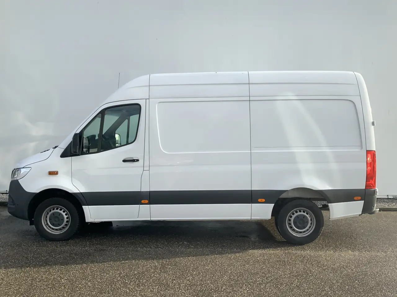 Mercedes-Benz Sprinter 317 1.9 CDI L2H2 RWD Cruise Airco 3 Zits Camera 36 - כלי רכב מסחרי עם לוח: תמונה 3 Mercedes-Benz Sprinter 317 1.9 CDI L2H2 RWD Cruise Airco 3 Zits Camera 36 - כלי רכב מסחרי עם לוח: תמונה 3