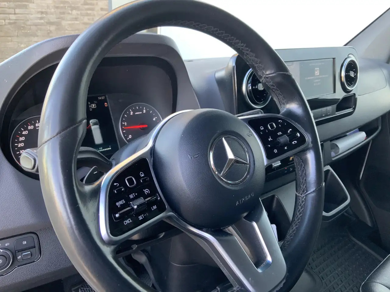 כלי רכב מסחרי עם לוח Mercedes-Benz Sprinter 319 3.0 CDI L2H2 Automaat 3 Zits Leer Airco Cruise: תמונה 7