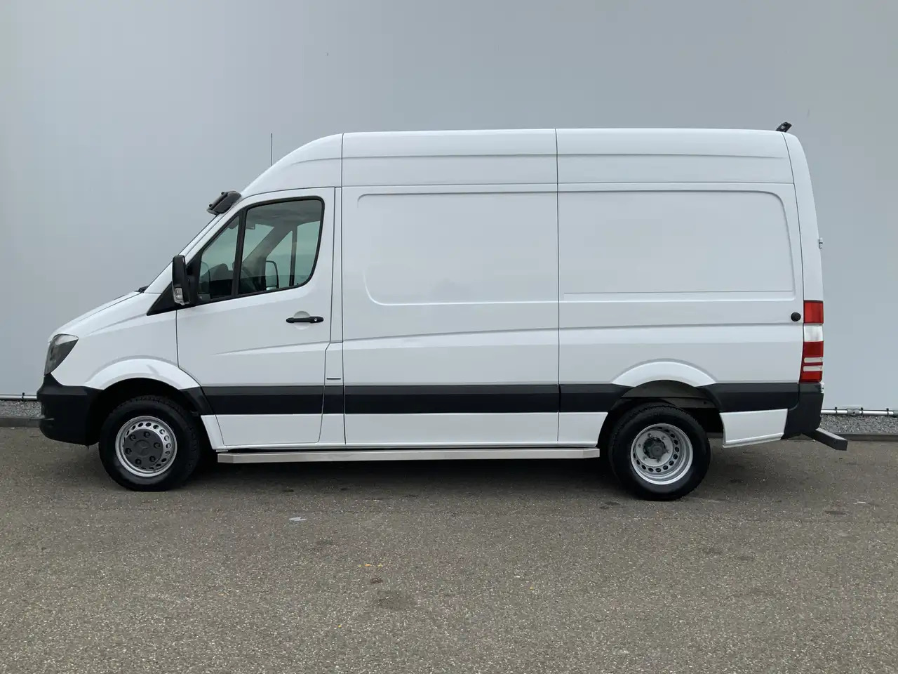 Mercedes-Benz Sprinter 513 2.2 CDI 366 L2H2 Dub Lucht Airco Camera Trekha - כלי רכב מסחרי עם לוח: תמונה 3 Mercedes-Benz Sprinter 513 2.2 CDI 366 L2H2 Dub Lucht Airco Camera Trekha - כלי רכב מסחרי עם לוח: תמונה 3