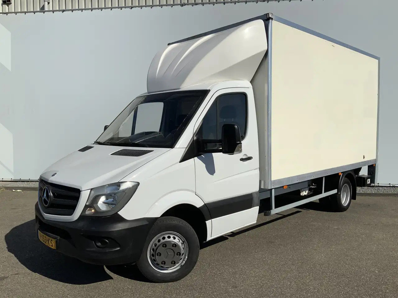 Mercedes-Benz Sprinter 513 2.2 CDI 432 Meubelbak&Lift Airco Cruise 3 Zits - כלי רכב מסחרי עם תיבה: תמונה 1 Mercedes-Benz Sprinter 513 2.2 CDI 432 Meubelbak&Lift Airco Cruise 3 Zits - כלי רכב מסחרי עם תיבה: תמונה 1