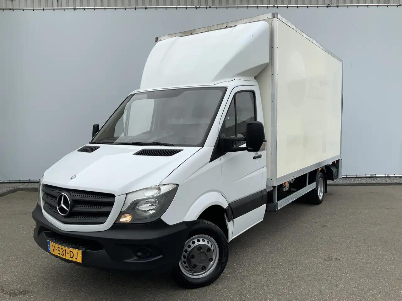 Mercedes-Benz Sprinter 513 2.2 CDI 432 Meubelbak&Lift Zijdeur Cruise 3 Zi - כלי רכב מסחרי עם תיבה: תמונה 1 Mercedes-Benz Sprinter 513 2.2 CDI 432 Meubelbak&Lift Zijdeur Cruise 3 Zi - כלי רכב מסחרי עם תיבה: תמונה 1