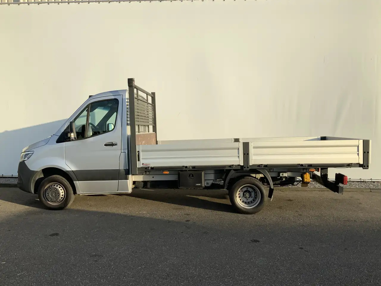 Mercedes-Benz Sprinter 519 1.9 CDI L2 RWD Pick Up Automaat Airco Cruise N - כלי רכב מסחרי במיטה שטוחה: תמונה 4 Mercedes-Benz Sprinter 519 1.9 CDI L2 RWD Pick Up Automaat Airco Cruise N - כלי רכב מסחרי במיטה שטוחה: תמונה 4