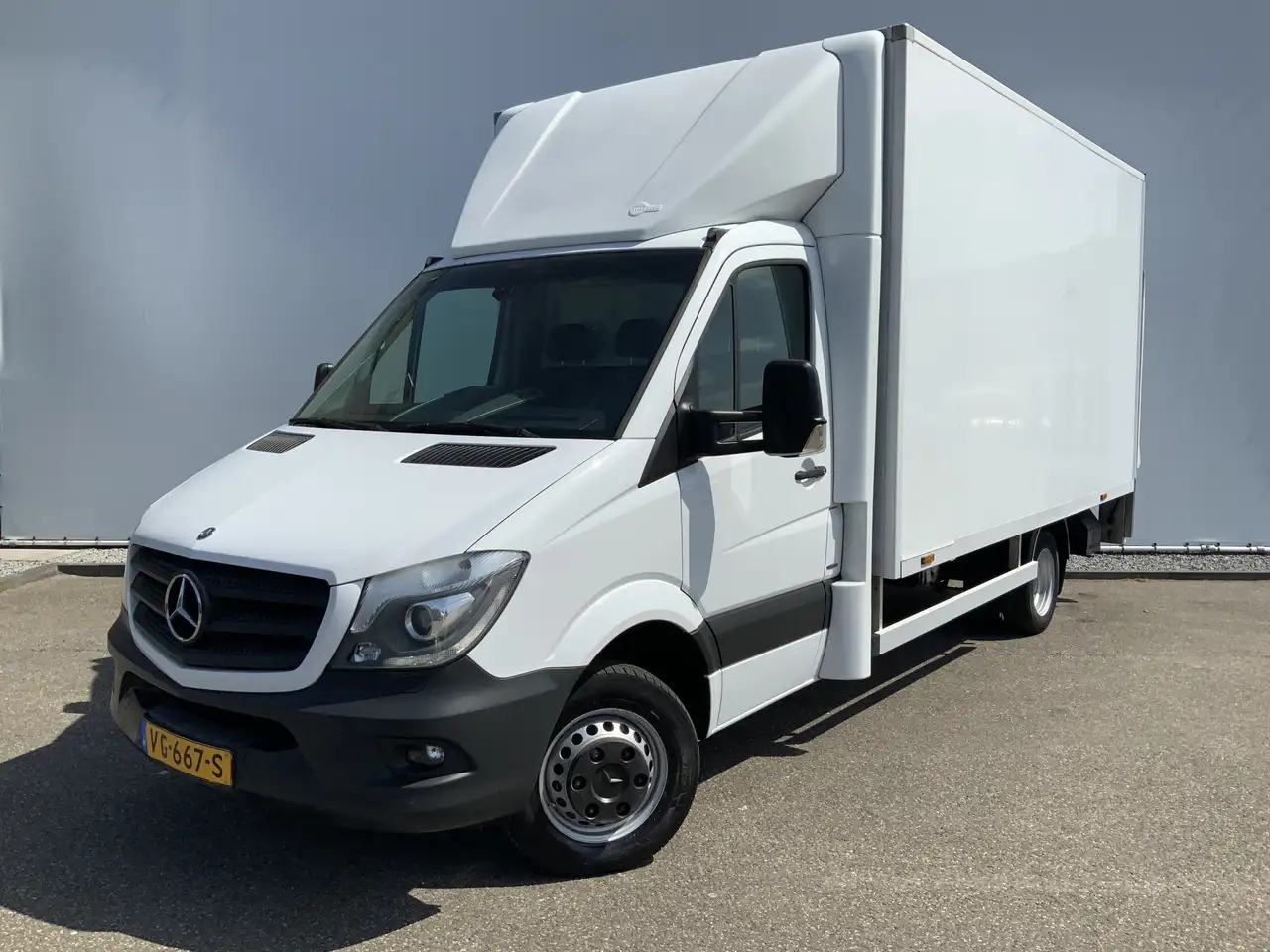 Mercedes-Benz Sprinter 519 3.0 CDI 432LAutomaat 6 Cilinder Meubelbak&Lift - כלי רכב מסחרי עם תיבה: תמונה 1 Mercedes-Benz Sprinter 519 3.0 CDI 432LAutomaat 6 Cilinder Meubelbak&Lift - כלי רכב מסחרי עם תיבה: תמונה 1