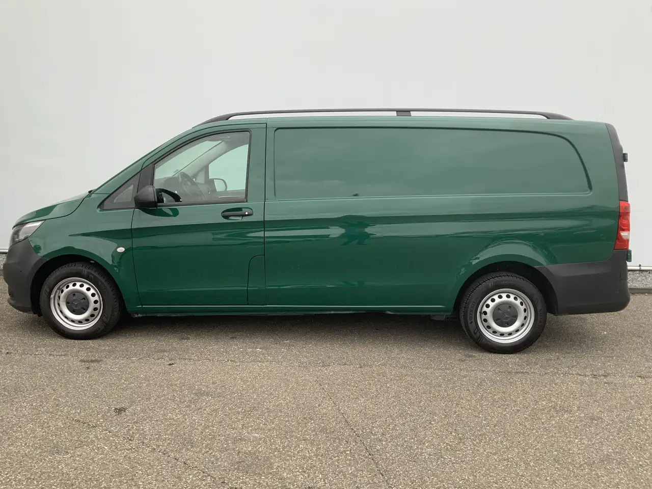 Mercedes-Benz Vito 114 CDI Extra Lang Automaat Airco Cruise Navi Came - כלי רכב מסחרי עם לוח: תמונה 4 Mercedes-Benz Vito 114 CDI Extra Lang Automaat Airco Cruise Navi Came - כלי רכב מסחרי עם לוח: תמונה 4
