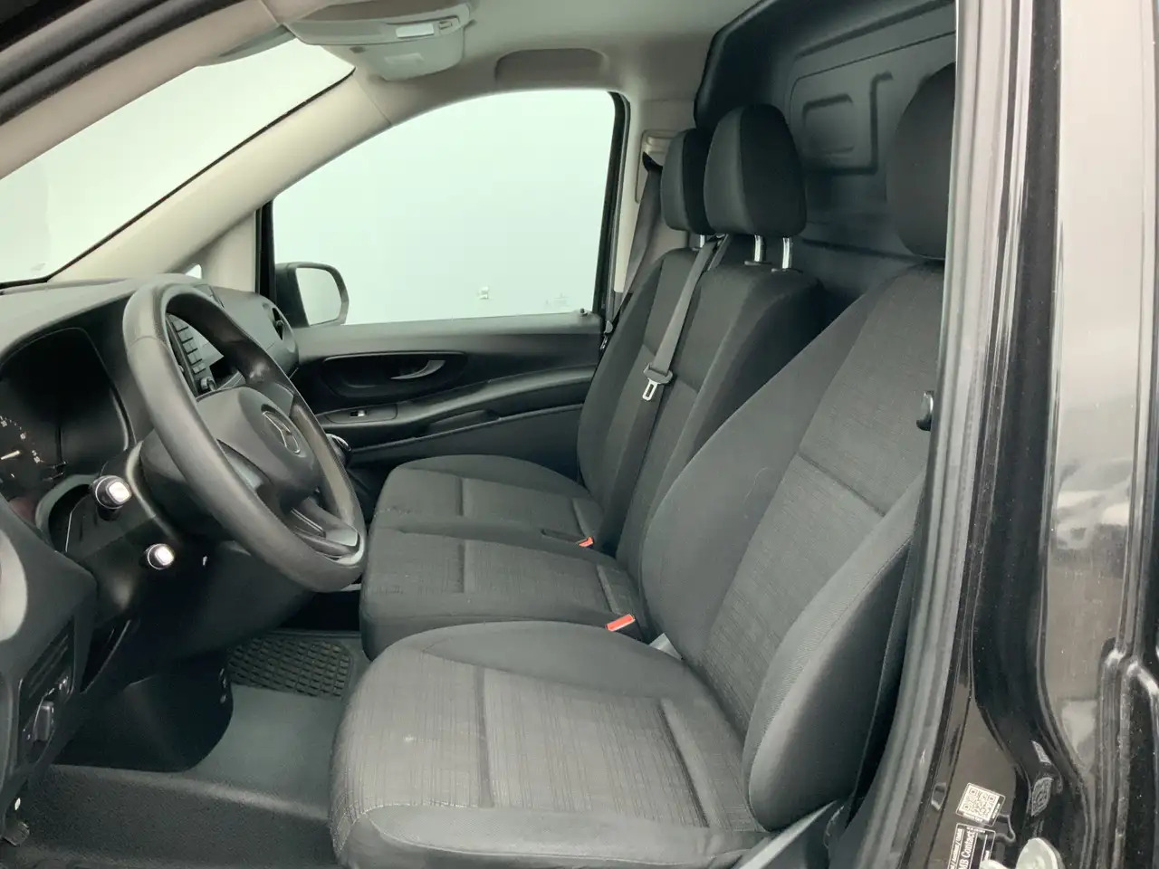 Mercedes-Benz Vito 114 CDI Lang L2 H1 3 Zits Airco Cruise Euro 5 - כלי רכב מסחרי קטן: תמונה 4 Mercedes-Benz Vito 114 CDI Lang L2 H1 3 Zits Airco Cruise Euro 5 - כלי רכב מסחרי קטן: תמונה 4