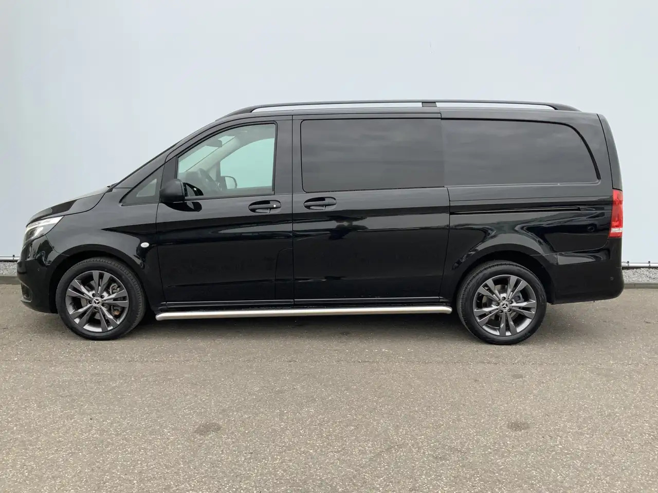 Mercedes-Benz Vito 119 CDI Lang Automaat Dub Cab Dub Schuifdeur Airco - כלי רכב מסחרי קומבי: תמונה 3 Mercedes-Benz Vito 119 CDI Lang Automaat Dub Cab Dub Schuifdeur Airco - כלי רכב מסחרי קומבי: תמונה 3