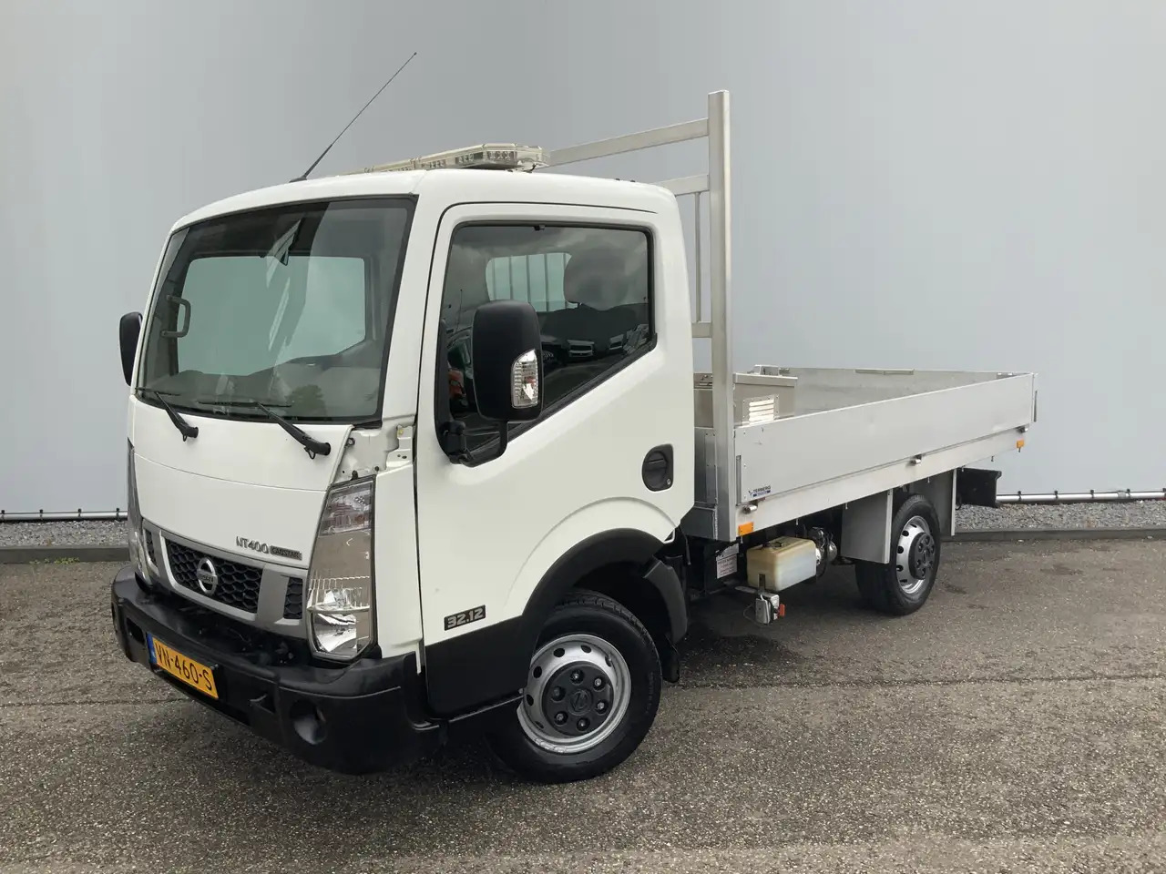 Nissan NT400 32.12 2.5 dCi 250 Kipper Trekhaak 2000 kg 3 - כלי רכב מסחרי מזהיר: תמונה 2 Nissan NT400 32.12 2.5 dCi 250 Kipper Trekhaak 2000 kg 3 - כלי רכב מסחרי מזהיר: תמונה 2