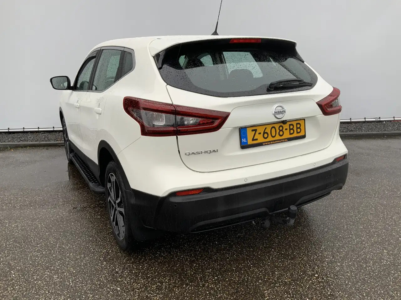 Nissan Qashqai 1.3 DIG-T Visia A SUV Airco Cruise Groot Scherm Na - SUV: תמונה 3 Nissan Qashqai 1.3 DIG-T Visia A SUV Airco Cruise Groot Scherm Na - SUV: תמונה 3