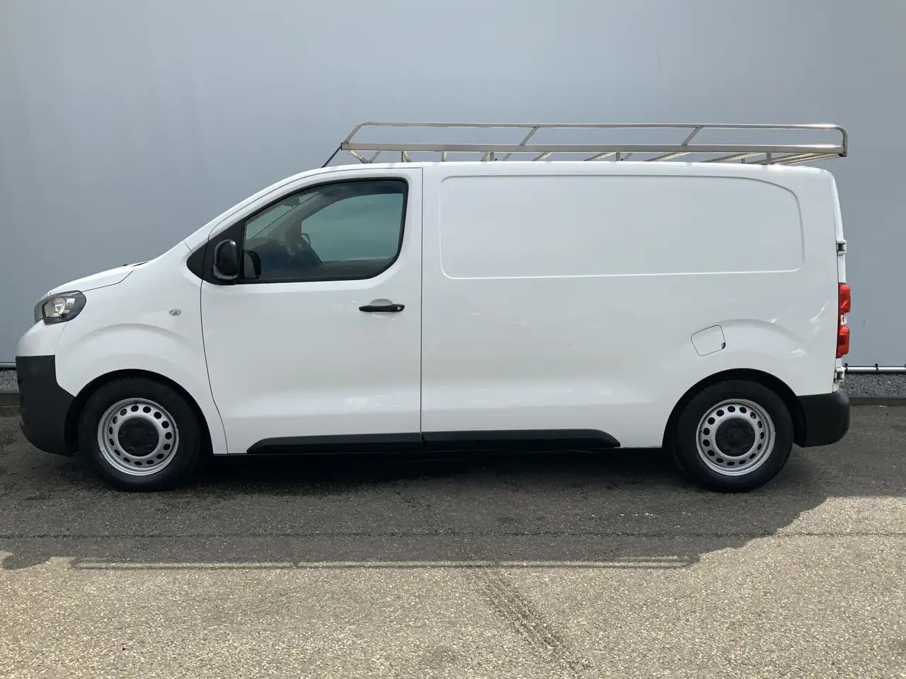 Peugeot Expert glazenwasser 226S 1.6 BlueHDI 115 Inbouw 530 liter - כלי רכב מסחרי עם לוח: תמונה 5 Peugeot Expert glazenwasser 226S 1.6 BlueHDI 115 Inbouw 530 liter - כלי רכב מסחרי עם לוח: תמונה 5