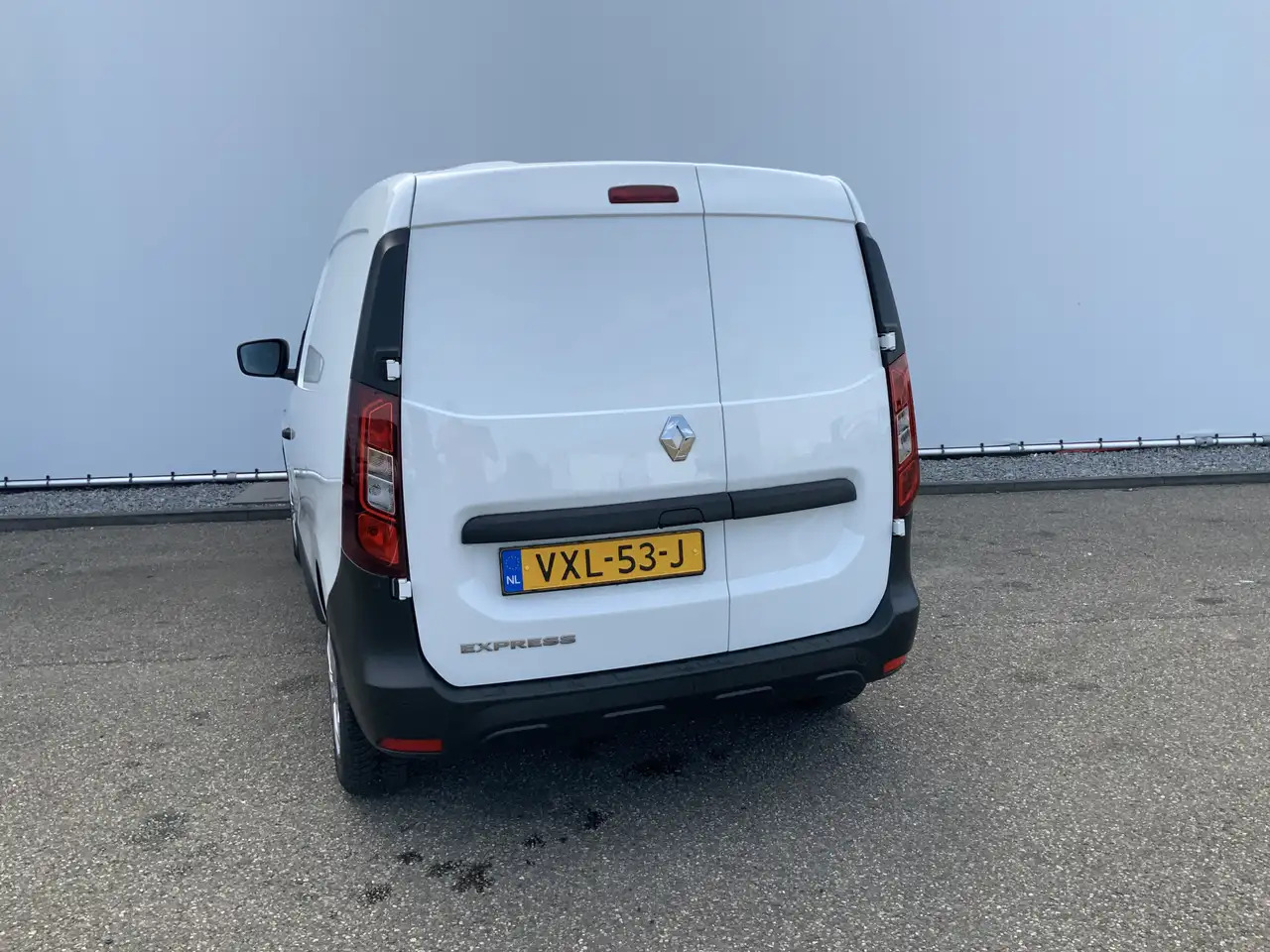 Renault Express 1.5 dCi 75 Comfort +Airco Cruise Navi Scherm Euro - כלי רכב מסחרי קטן: תמונה 2 Renault Express 1.5 dCi 75 Comfort +Airco Cruise Navi Scherm Euro - כלי רכב מסחרי קטן: תמונה 2
