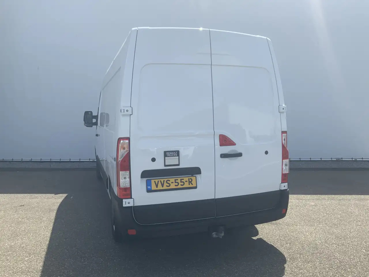 Renault Master T35 2.3 dCi 150 L2H2 Energy Work Edition Airco Cru - כלי רכב מסחרי עם לוח: תמונה 2 Renault Master T35 2.3 dCi 150 L2H2 Energy Work Edition Airco Cru - כלי רכב מסחרי עם לוח: תמונה 2