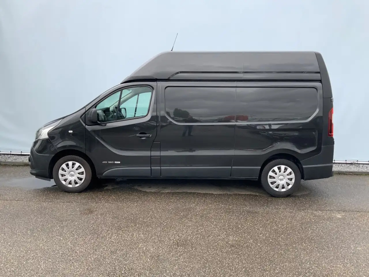 Renault Trafic 1.6 dCi T29 L2H2 Comfort Energy Airco Cruise 3 Zit - כלי רכב מסחרי עם לוח: תמונה 4 Renault Trafic 1.6 dCi T29 L2H2 Comfort Energy Airco Cruise 3 Zit - כלי רכב מסחרי עם לוח: תמונה 4