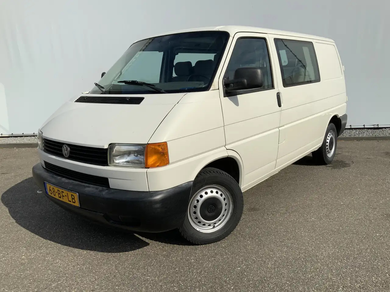 Volkswagen 1.9 TD 292 T800 Dubbel Cab 6 Zits Euro 3 - כלי רכב מסחרי קומבי: תמונה 1 Volkswagen 1.9 TD 292 T800 Dubbel Cab 6 Zits Euro 3 - כלי רכב מסחרי קומבי: תמונה 1