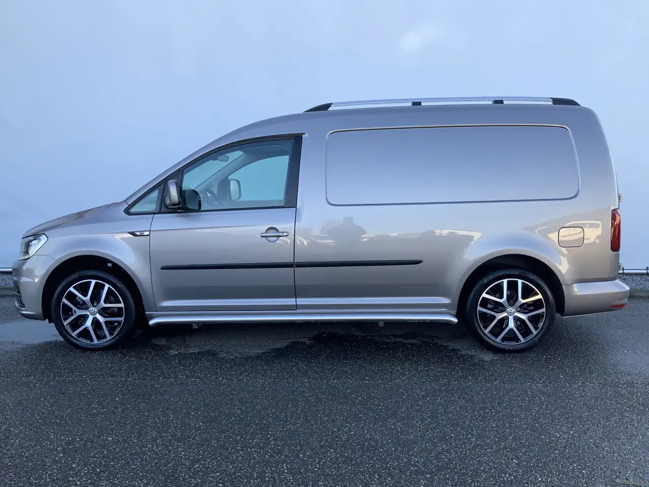 Volkswagen Caddy 2.0 TDI L2H1 150 pk DSG Maxi Excl. Edition Autom A - כלי רכב מסחרי קטן: תמונה 3 Volkswagen Caddy 2.0 TDI L2H1 150 pk DSG Maxi Excl. Edition Autom A - כלי רכב מסחרי קטן: תמונה 3