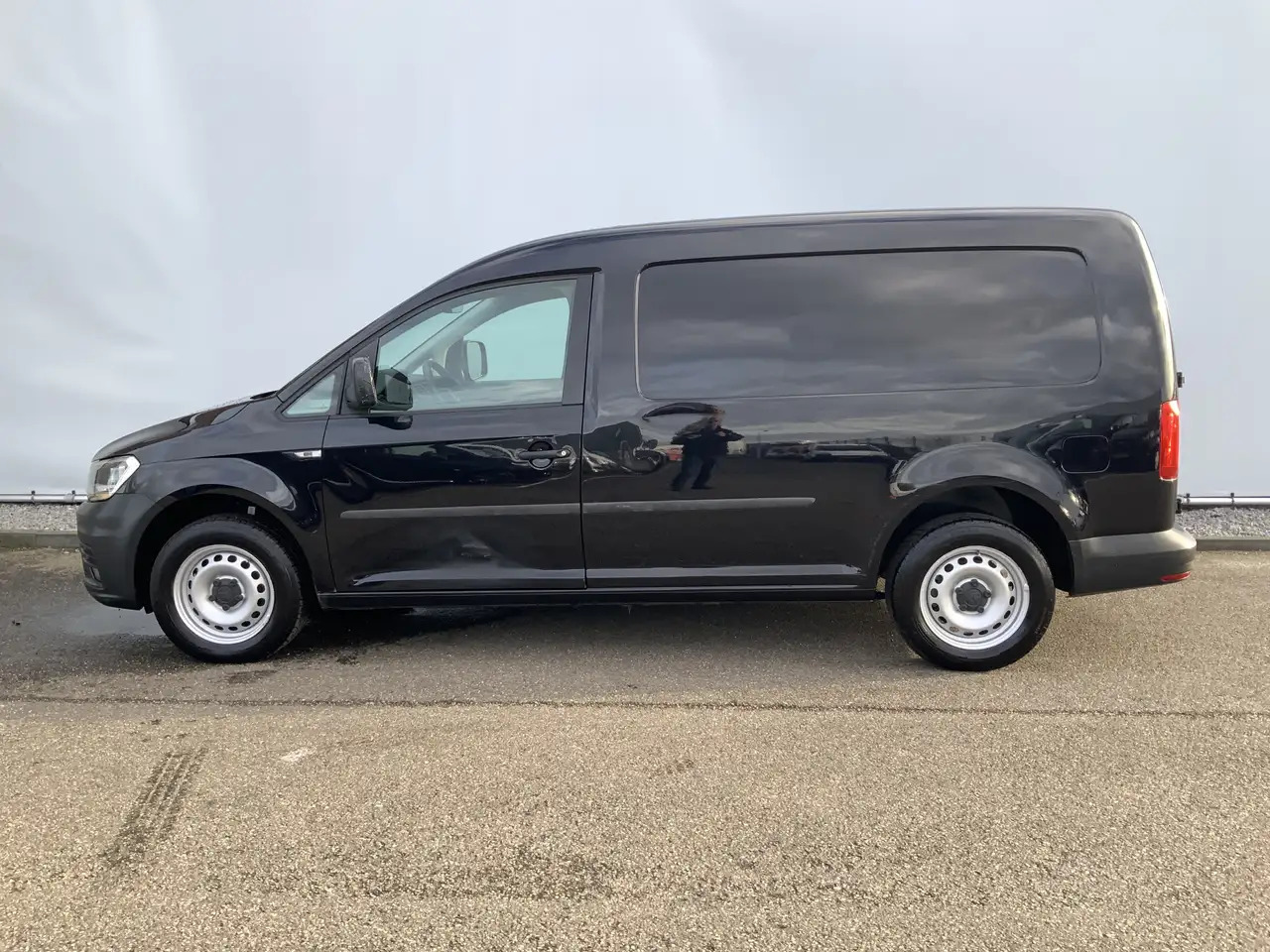 Volkswagen Caddy 2.0 TDI L2H1 BMT Maxi Highline Maxi Rond Om Schade - כלי רכב מסחרי קטן: תמונה 3 Volkswagen Caddy 2.0 TDI L2H1 BMT Maxi Highline Maxi Rond Om Schade - כלי רכב מסחרי קטן: תמונה 3