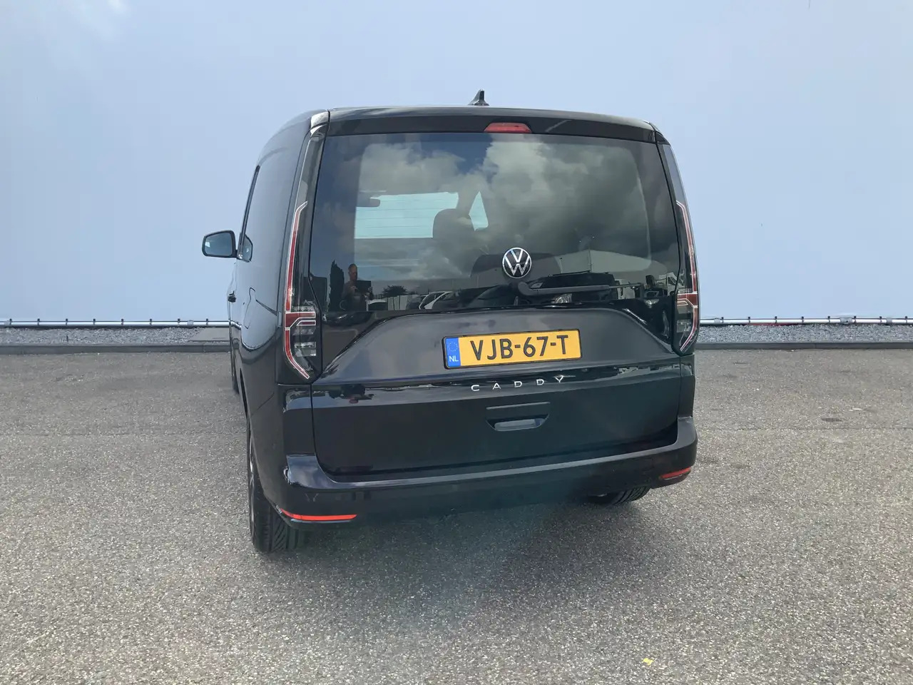 Volkswagen Caddy Cargo 2.0 TDI 1st Edition Automaat Airco Cruise Le - כלי רכב מסחרי קטן: תמונה 2 Volkswagen Caddy Cargo 2.0 TDI 1st Edition Automaat Airco Cruise Le - כלי רכב מסחרי קטן: תמונה 2