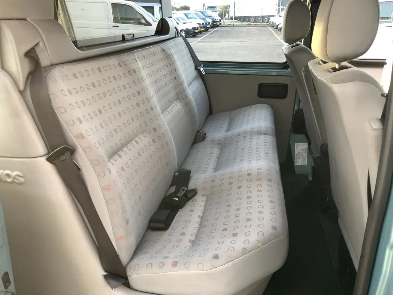 Volkswagen MARGE ! 2.5 TDI 292 Dub Cab 5 Zits Airco Cruise Tr - כלי רכב מסחרי קומבי: תמונה 5 Volkswagen MARGE ! 2.5 TDI 292 Dub Cab 5 Zits Airco Cruise Tr - כלי רכב מסחרי קומבי: תמונה 5